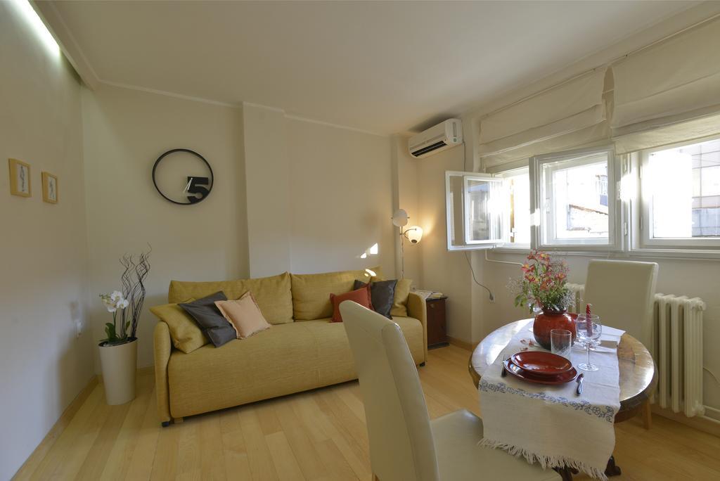 Downtown Dell Arte Apartment Novi Sad Bagian luar foto